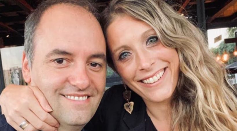 Levantan el secreto fiscal de Adorni y su esposa por la casa del country 