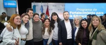 Lomas de Zamora: Otermín presentó junto a Wado de Pedro el Programa de Fortalecimiento para la Educación Técnica 