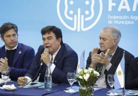 Fernando Espinoza: &ldquo;La gente se endeuda para comprar comida y pagar la luz, no para comprar televisores&rdquo;