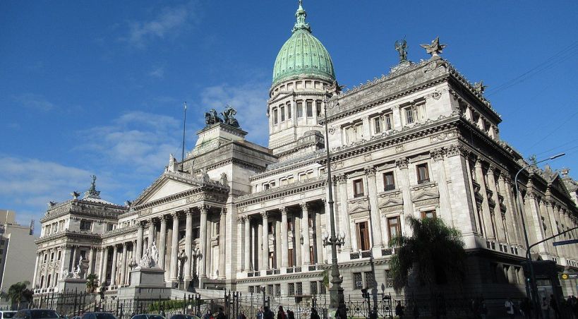 Congreso: Desmantelan la Oficina de Presupuesto para frenar informes críticos al gobierno