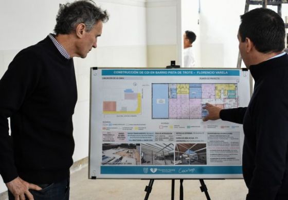Katopodis visitó el nuevo Centro de Desarrollo Infantil en Florencio Varela